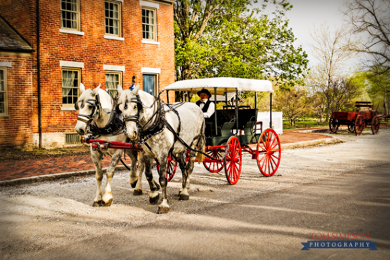 horse drawn carriage in historic nauvoo