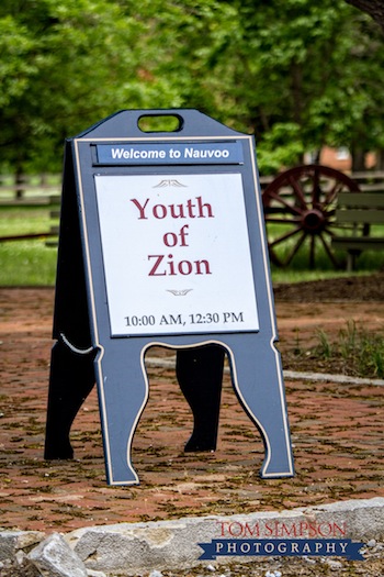 historic nauvoo play photographed by nauvoo photographer tom simpson