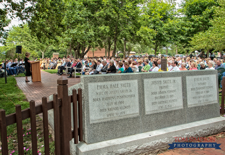 crowd attending martyrdom commemoration historic nauvoo photography tom simpson