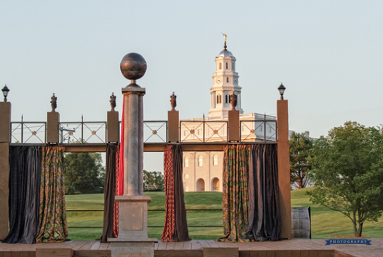 nauvoo temple behind british pageant stage