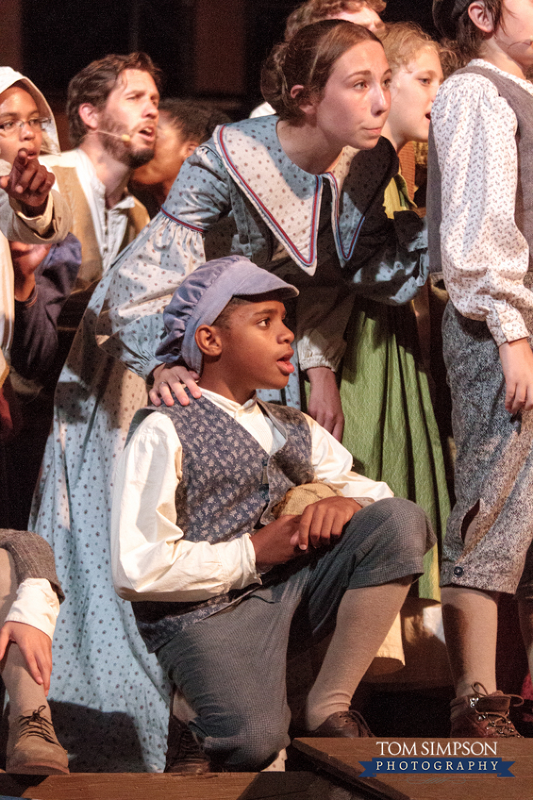 cute kids in british pageant in nauvoo