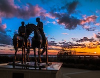 statue of joseph smith and hyrum by nauvoo photographer tom simpson