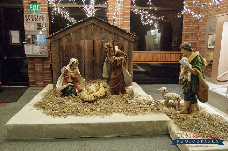 nativity inside historic nauvoo visitors center photo by tom simpson photography