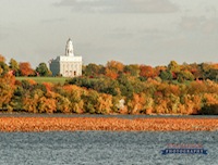 nauvoo temple fall across the mississippi river montrose