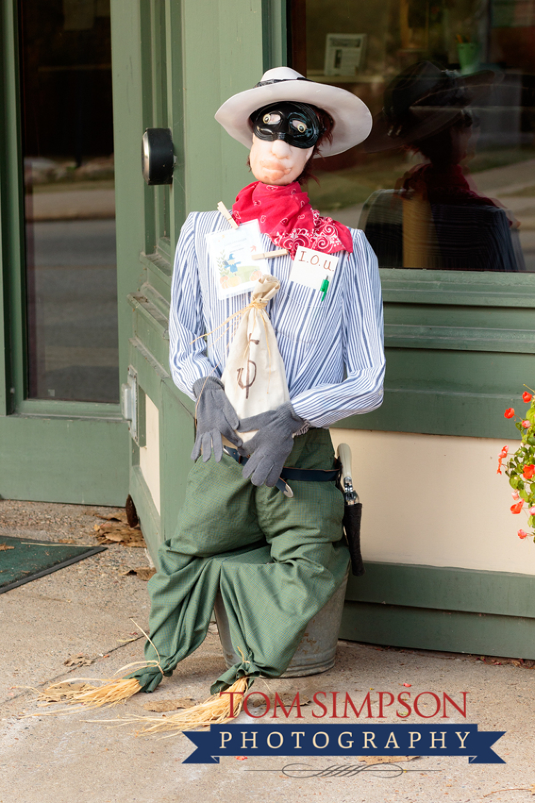 nauvoo state bank loan arranger scarecrow tom simpson photography